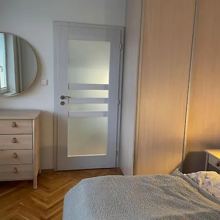 Apartman, Apartment