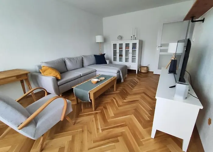 Apartman, Lägenhet *