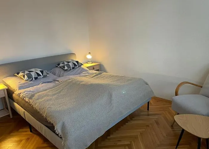 Lägenhet Apartman, *